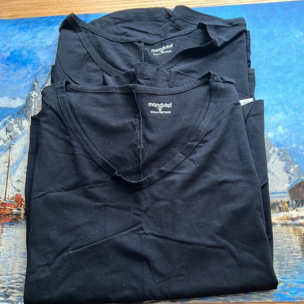 NWOT Bundle of 2 Manduka Enlight tees